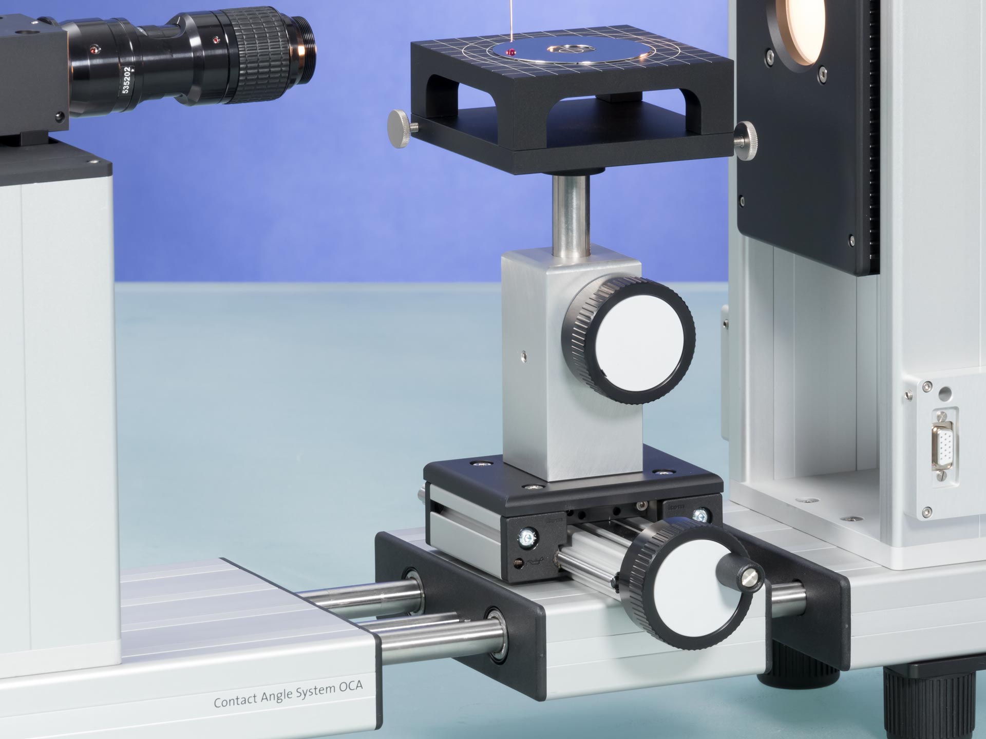 OCA 25 sample table with precision axes for exact manual positioning